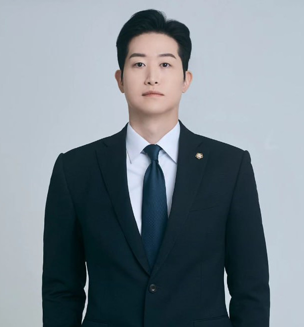 한정우 변호사